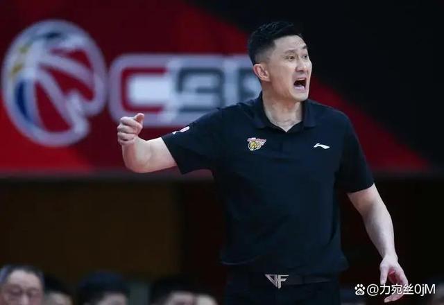 九游体育官网入口-广州队赛后外线爆发；志在CBA常规赛名次提升；悬念犹存；轮换策略成焦点的简单介绍